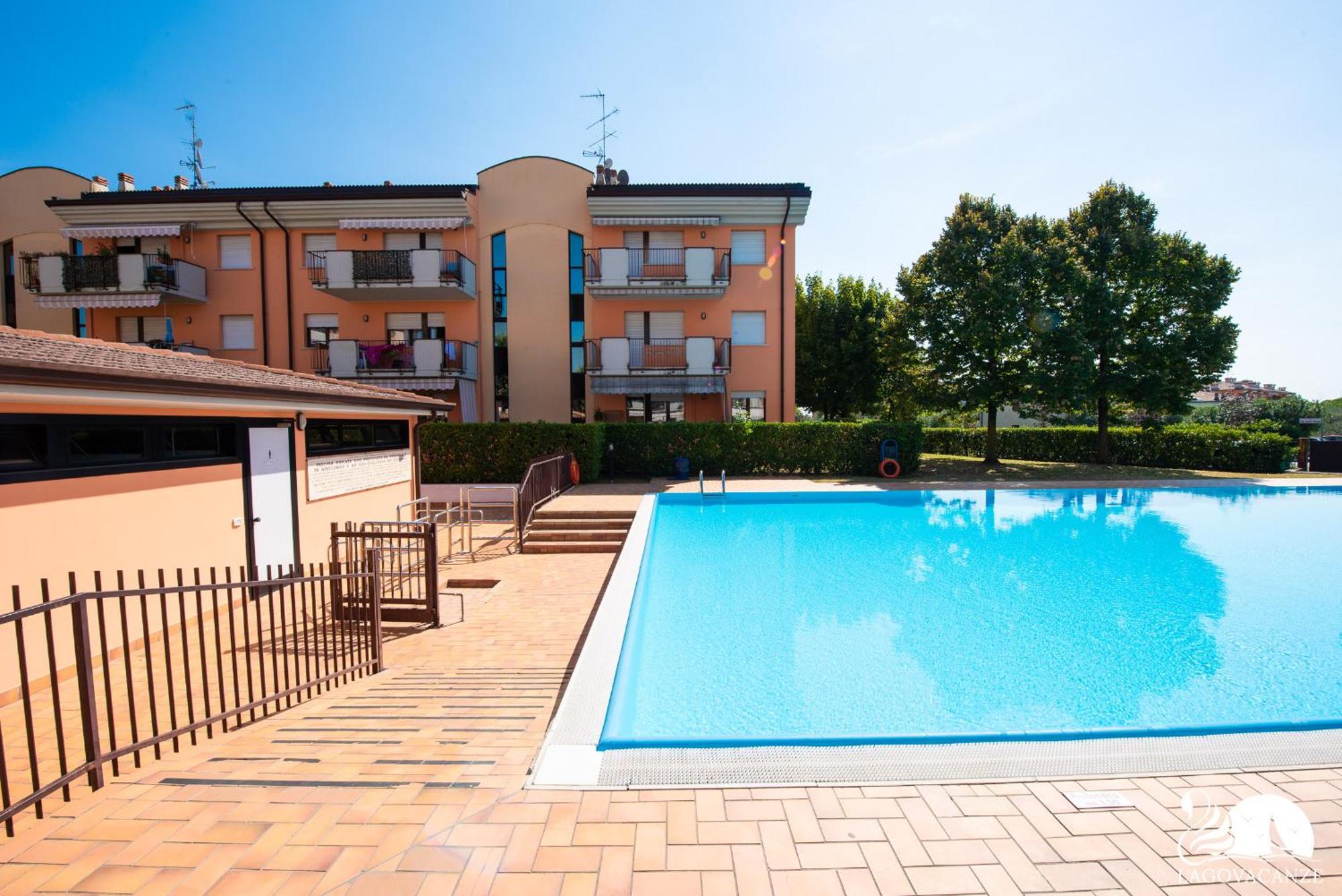 Appartamento Francesca Sirmione Exteriör bild