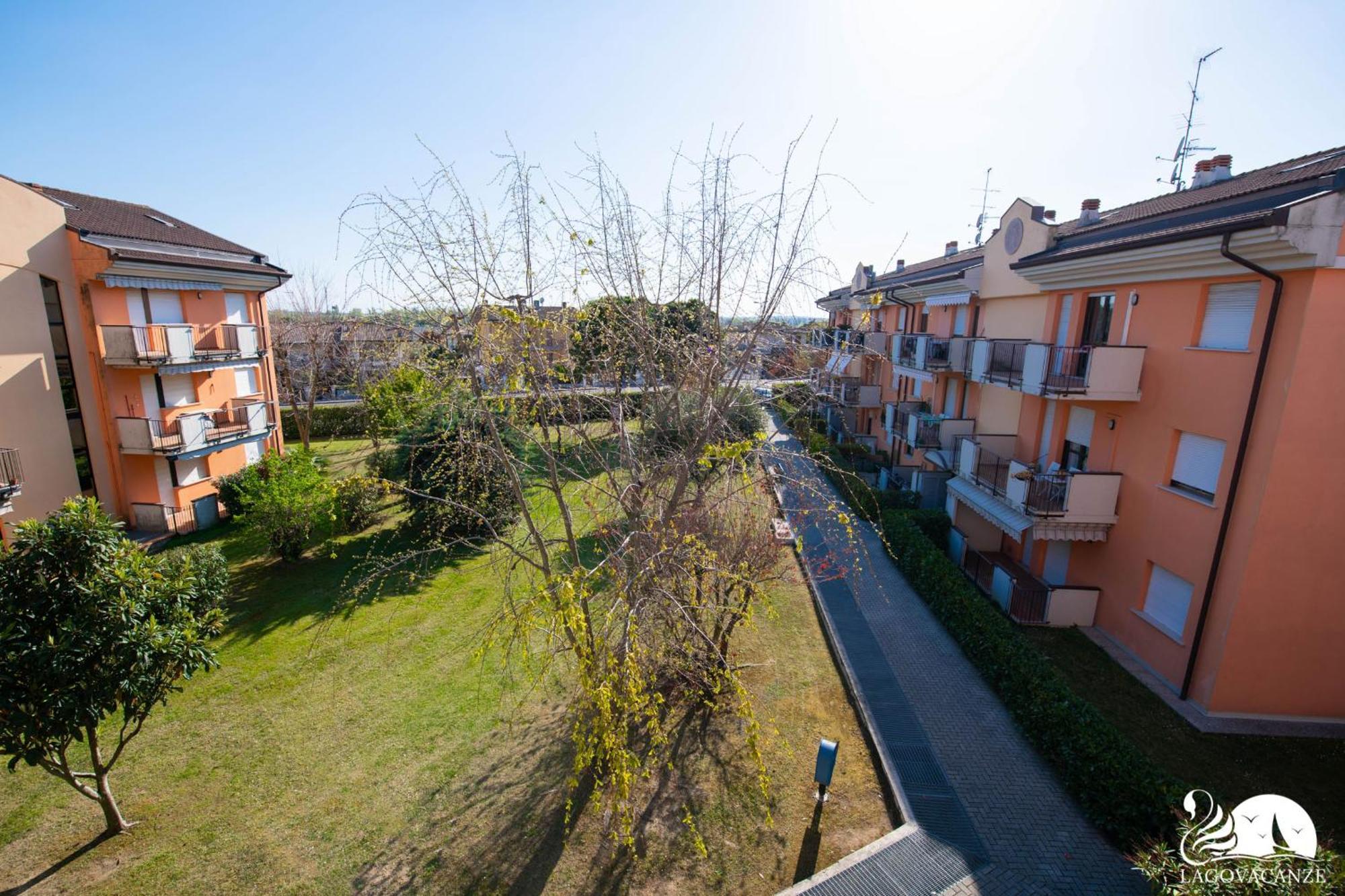 Appartamento Francesca Sirmione Exteriör bild