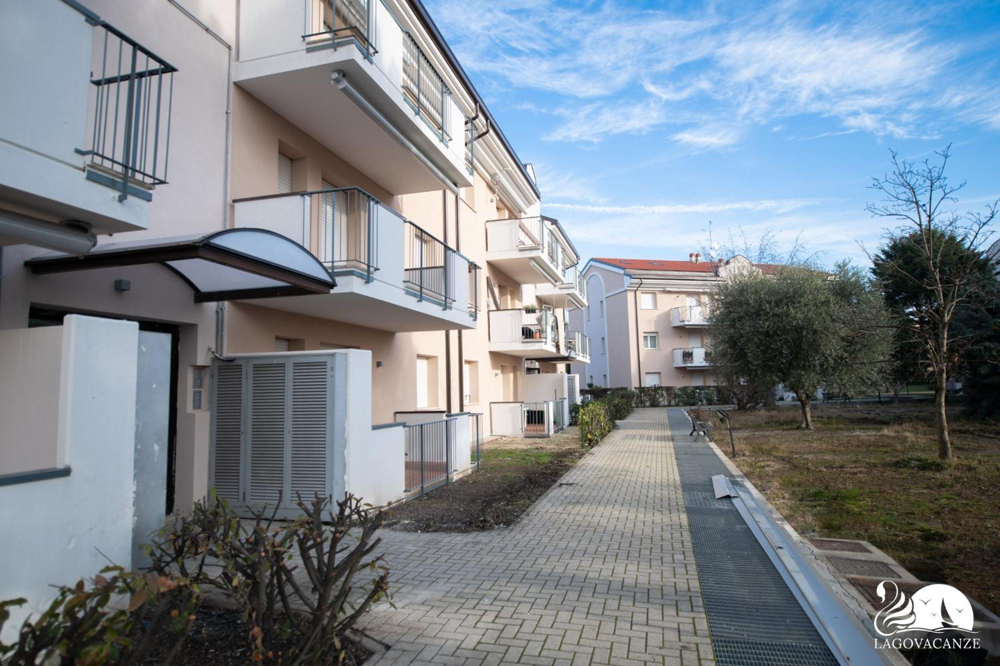 Appartamento Francesca Sirmione Exteriör bild