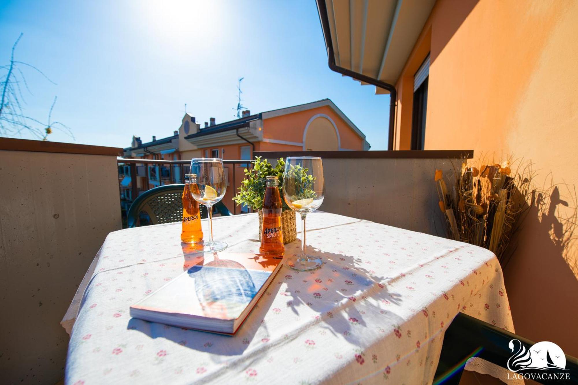 Appartamento Francesca Sirmione Exteriör bild