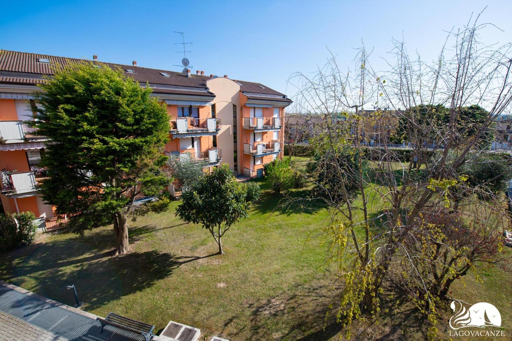Appartamento Francesca Sirmione Exteriör bild